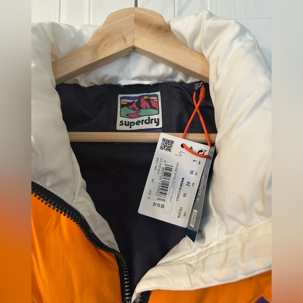 Brand new Superdry Vintage Retro gilet